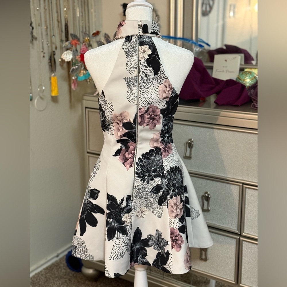 Keepsake formal dress - Picture 5 of 5